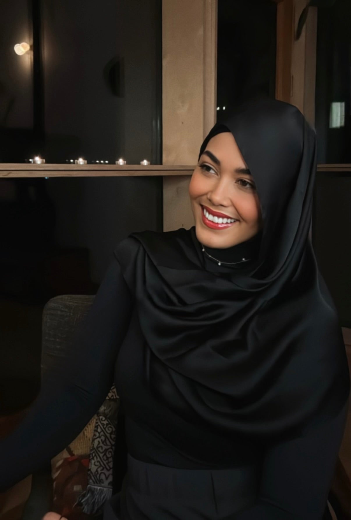 The Serene Pearl Choker