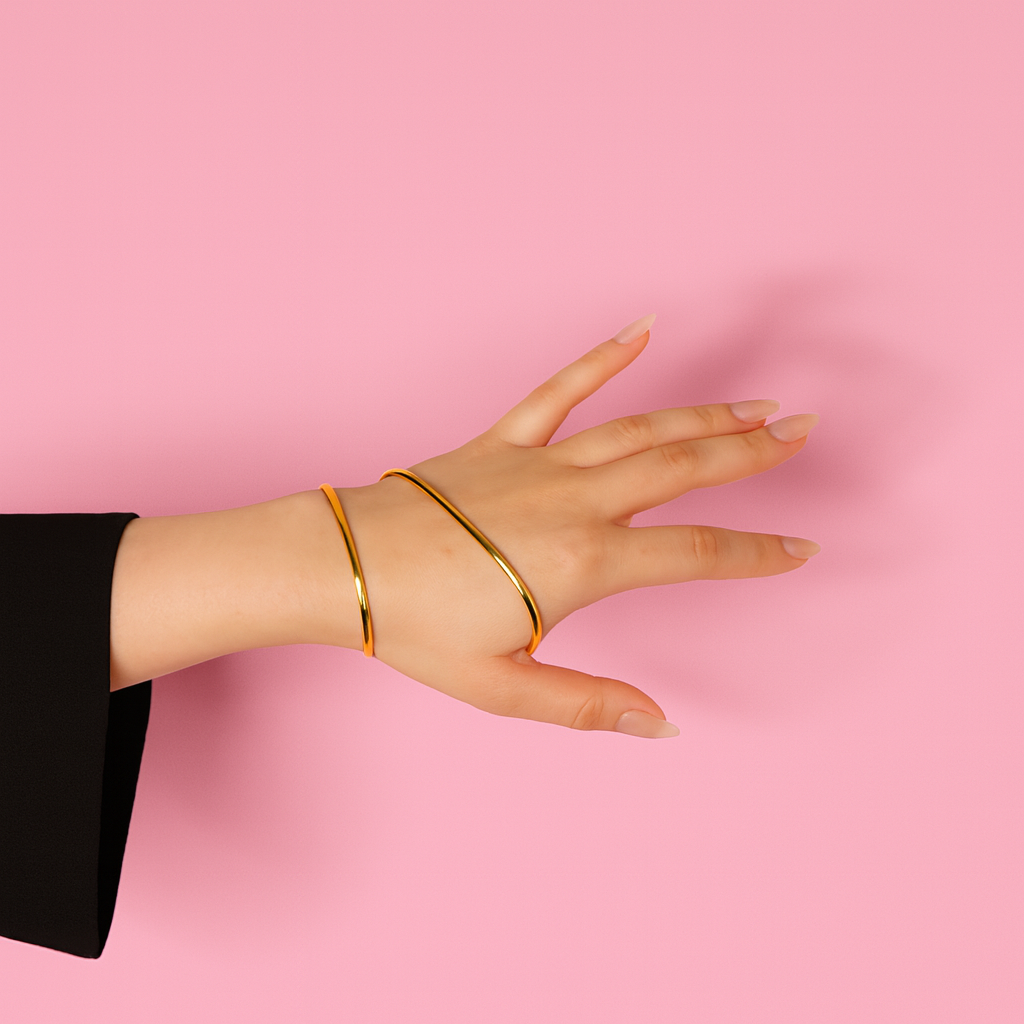 Dulce's Gold Hand Cuff