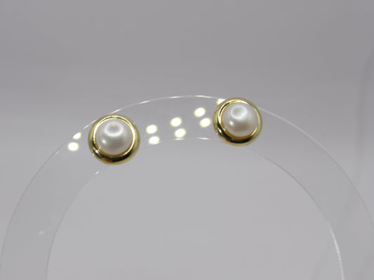 Pearl Earrings - Gold