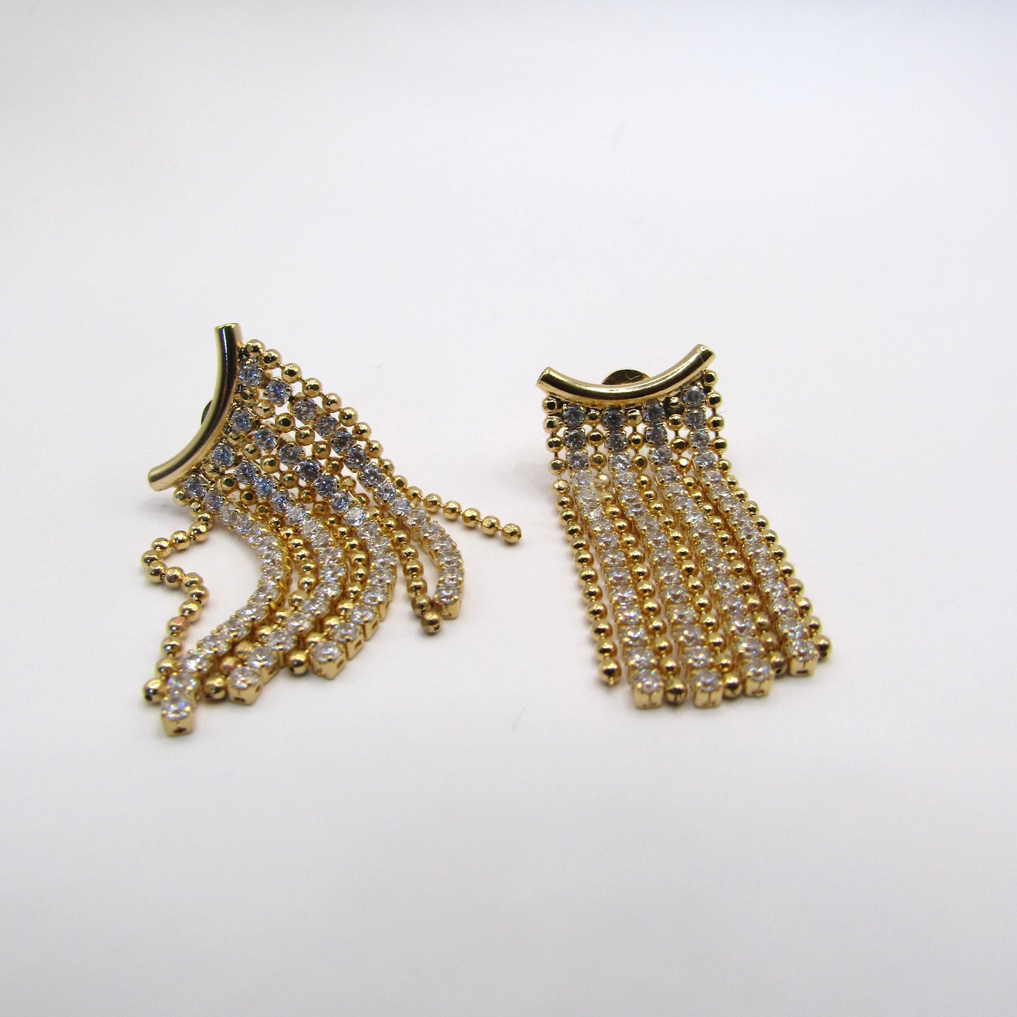 Curtain Studded Earrings - Gold