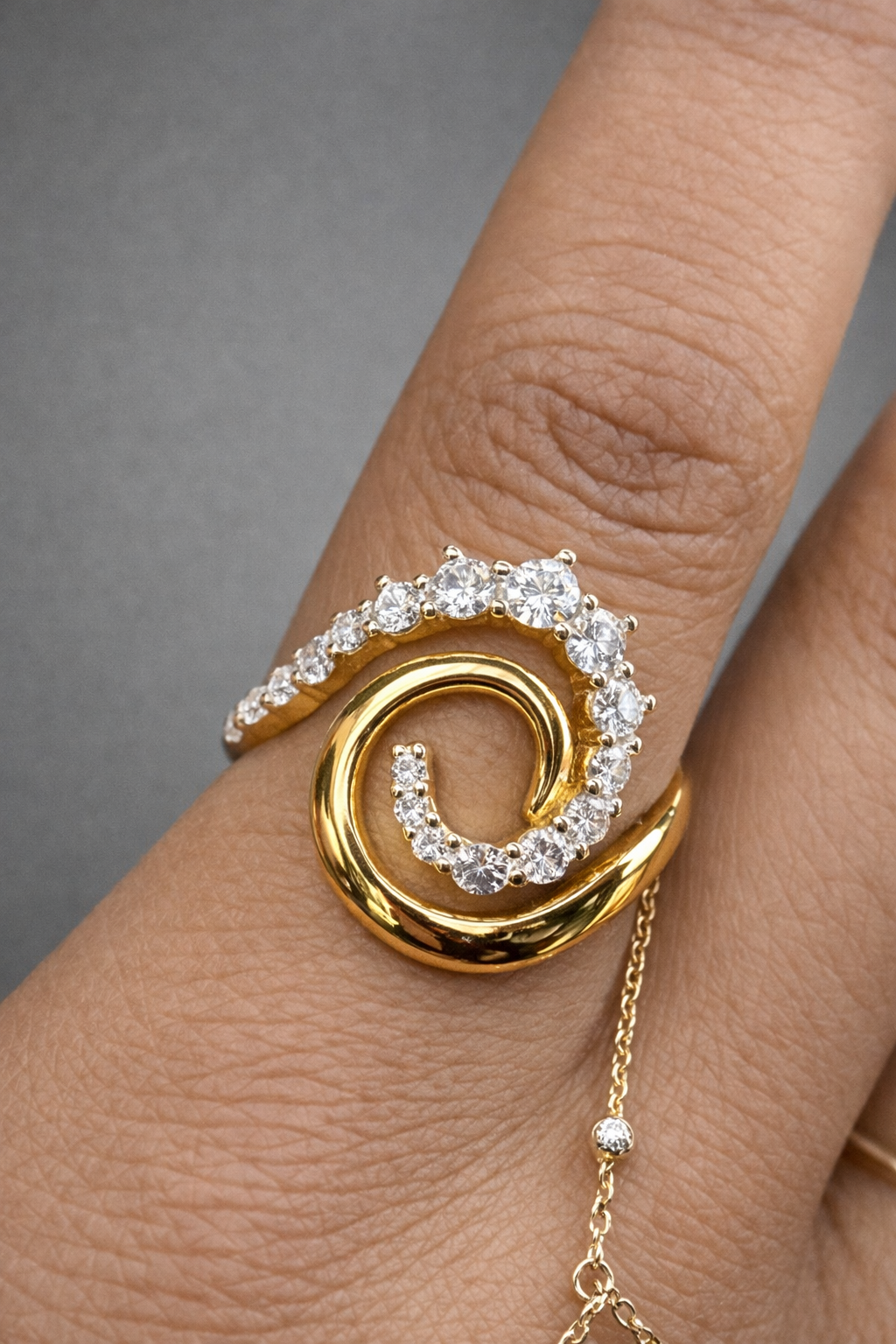 The Spiral Wave Ring